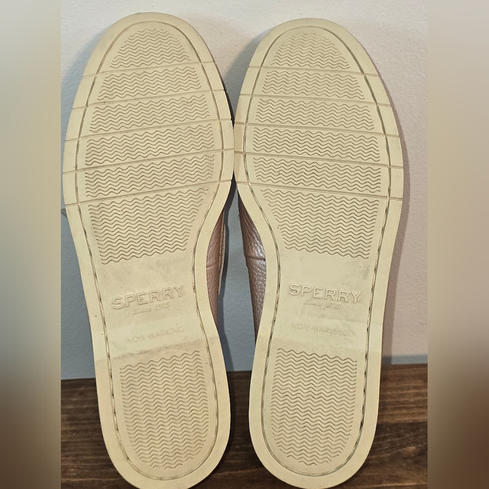 Sperry 2-Eye Metallic Pink Boat Shoes Women's Size 7M - Picture 8 of 8